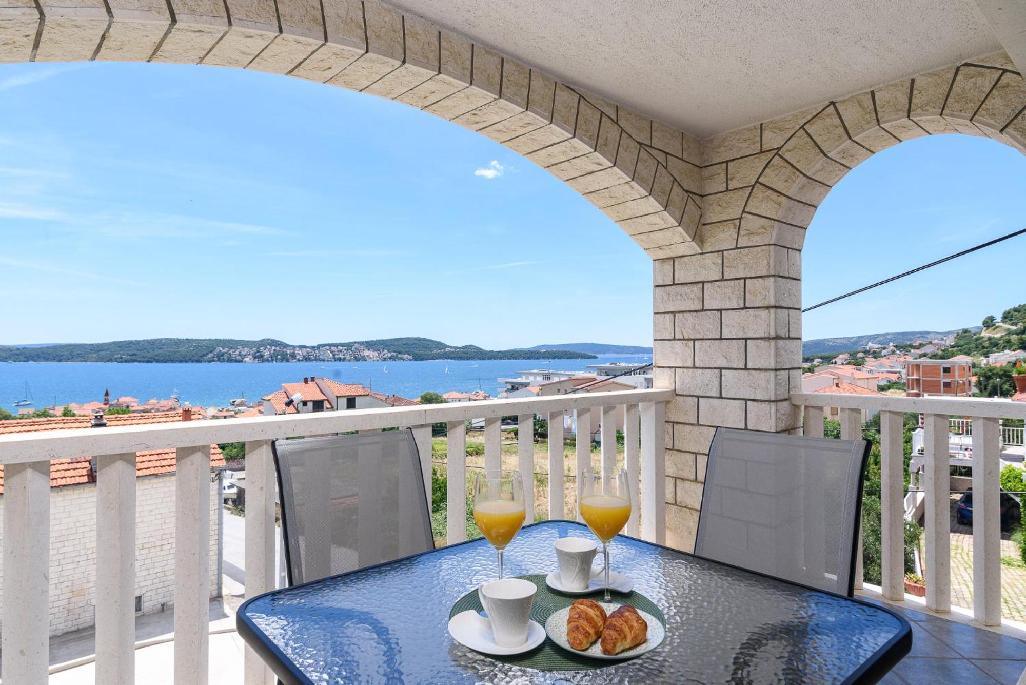 Apartments Eva Trogir Dış mekan fotoğraf