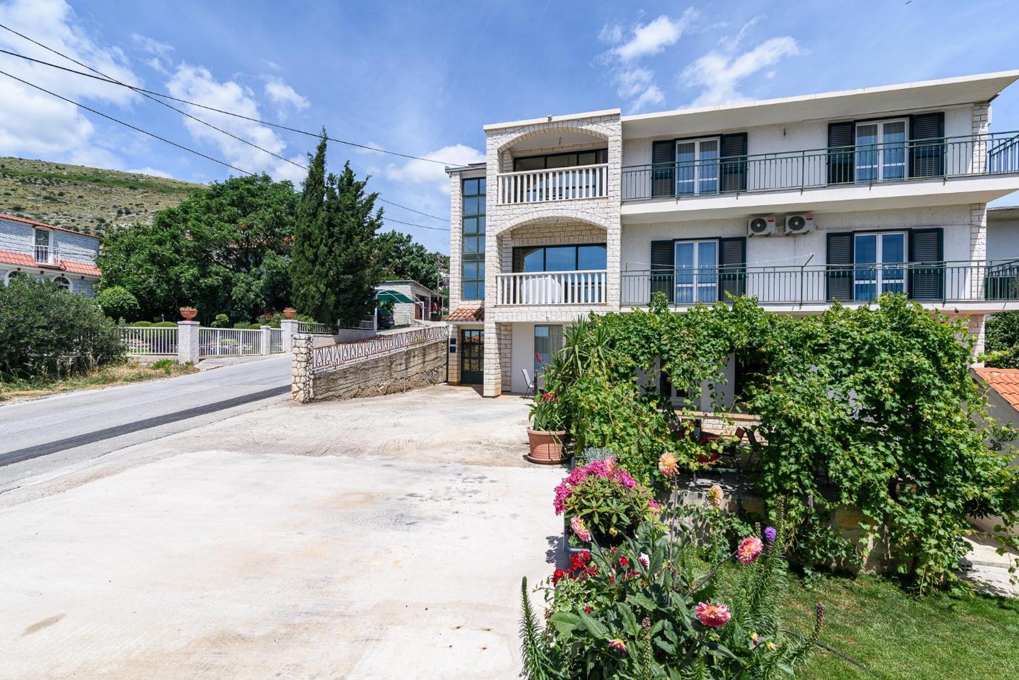 Apartments Eva Trogir Dış mekan fotoğraf